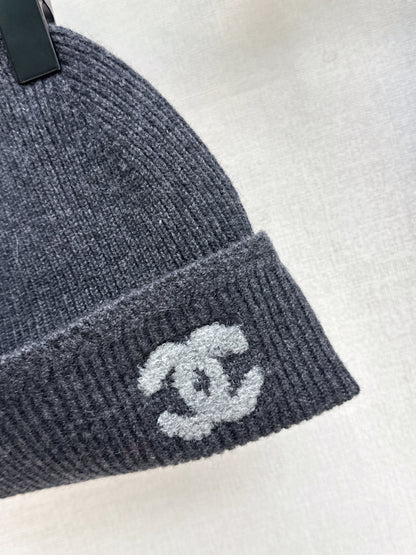 Chan NEW cashmere hat