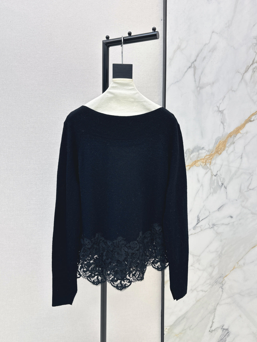 Es NEW embroidery lace sweater