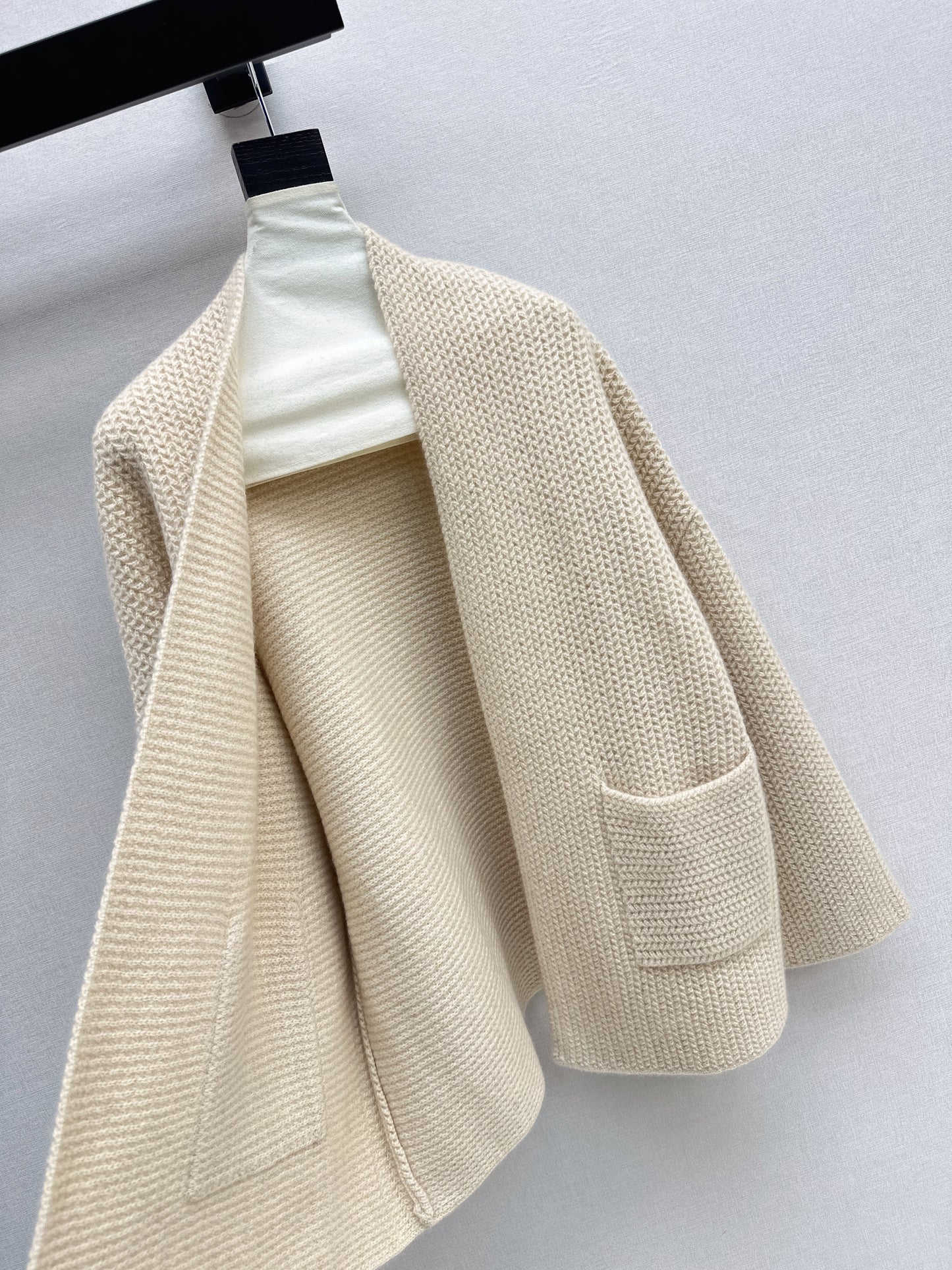 Loro NEW cashmere knitted jacket