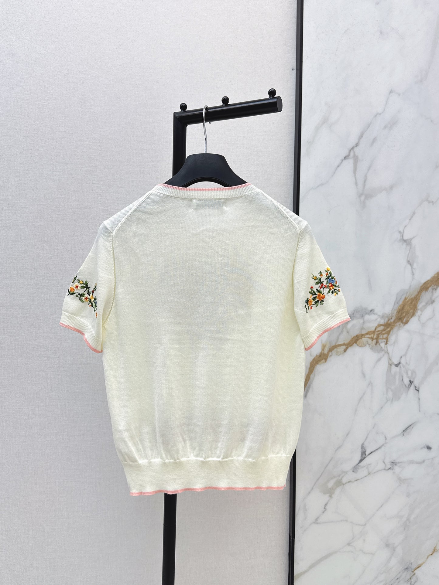 CD NEW embroidered short-sleeved sweater