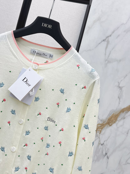 CD NEW embroidery cardigan