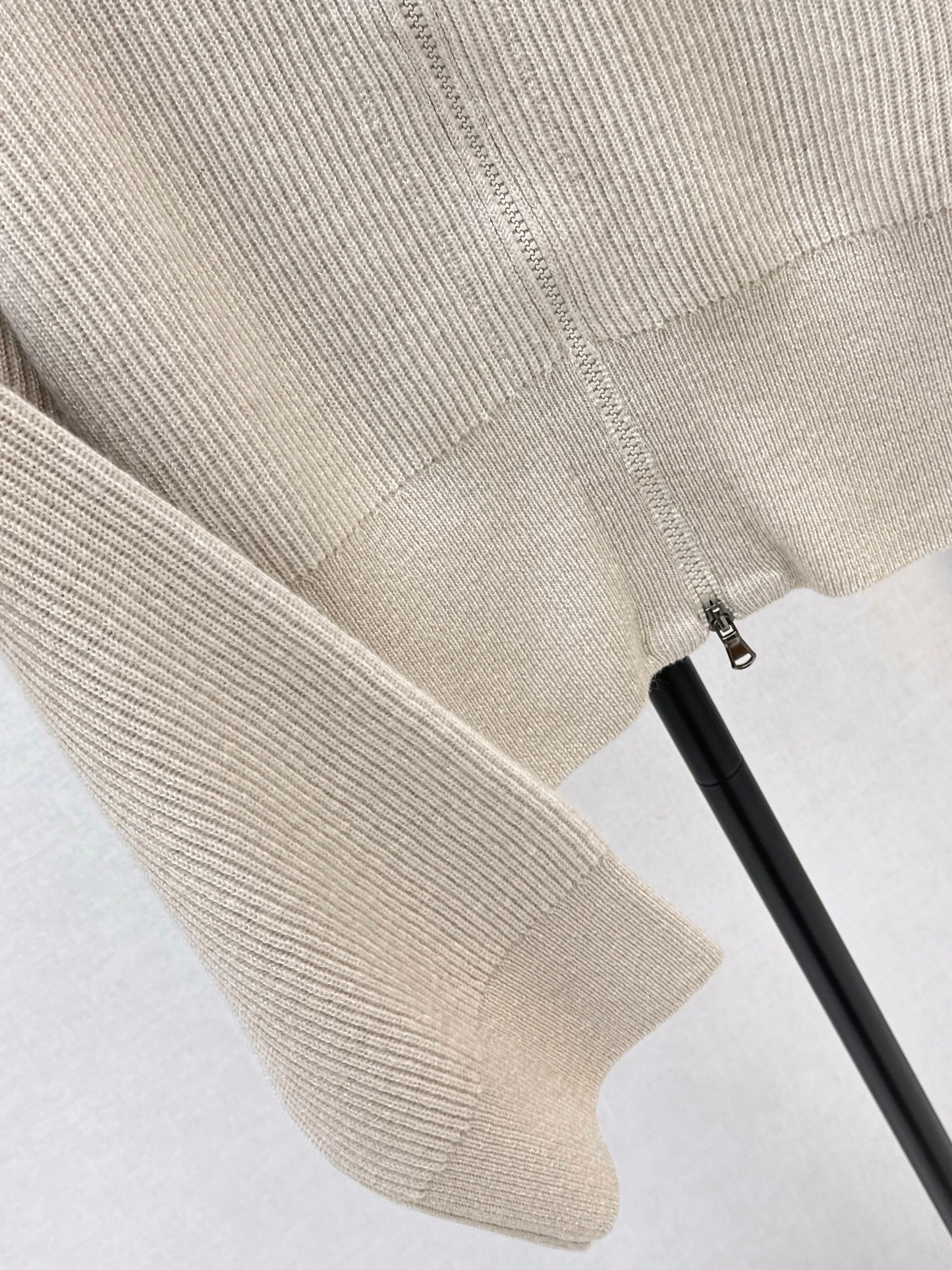 Brun NEW zip-up sweater