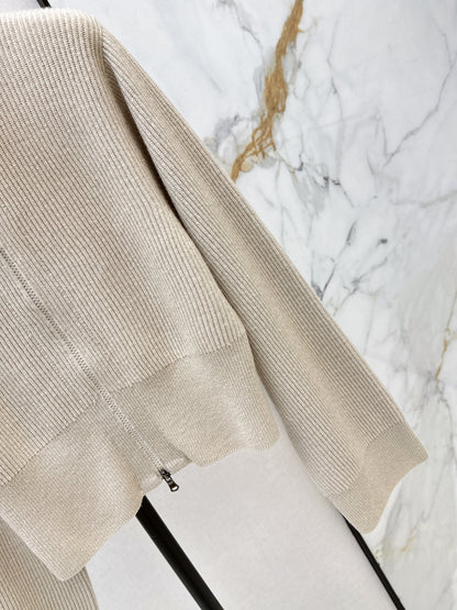 Brun NEW zip-up sweater