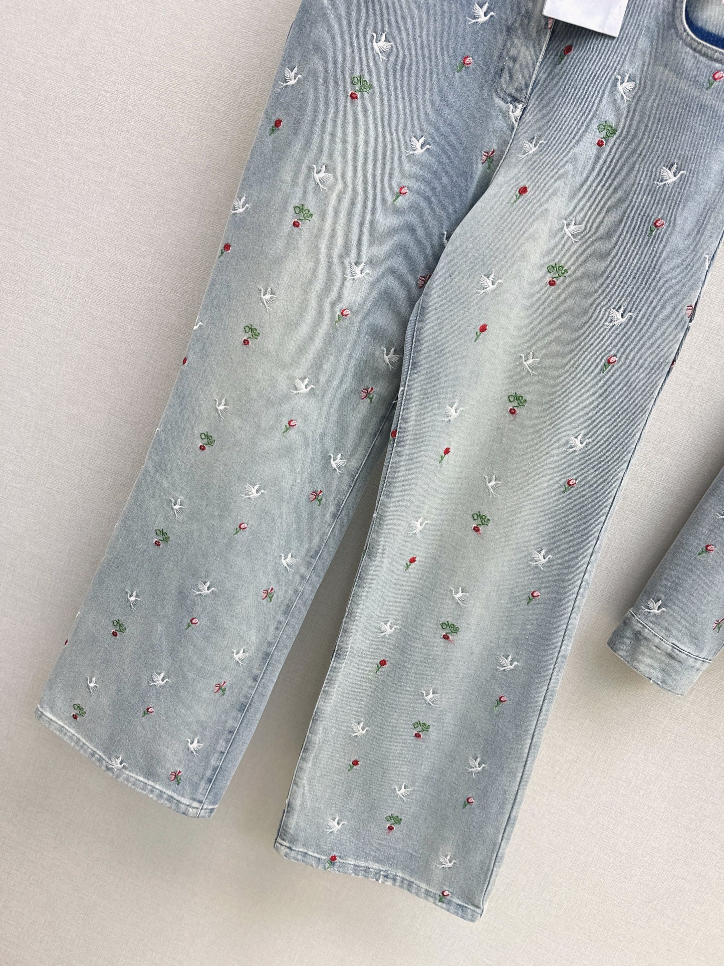 CD NEW embroidery straight jeans