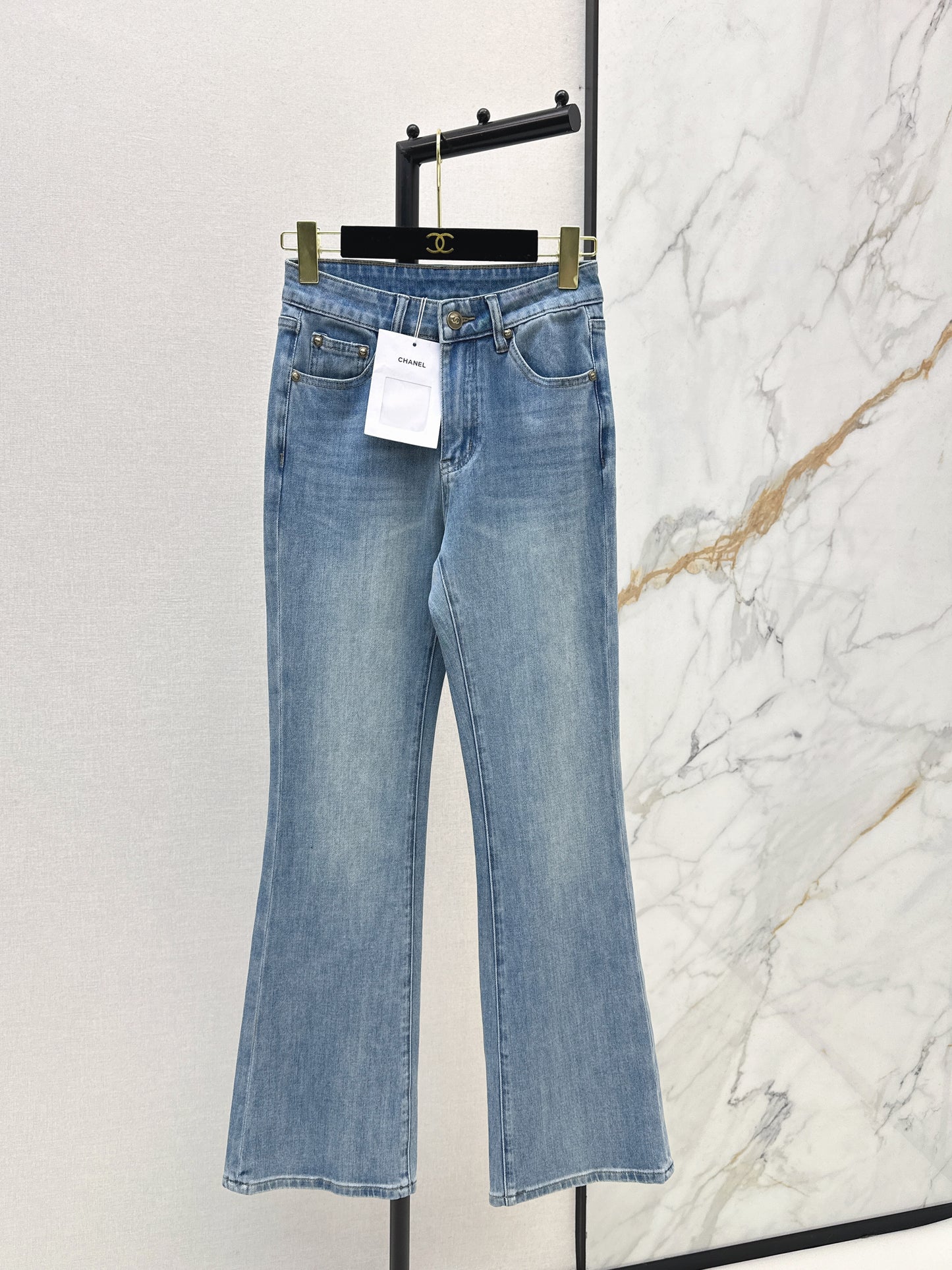 Chan NEW flared jeans