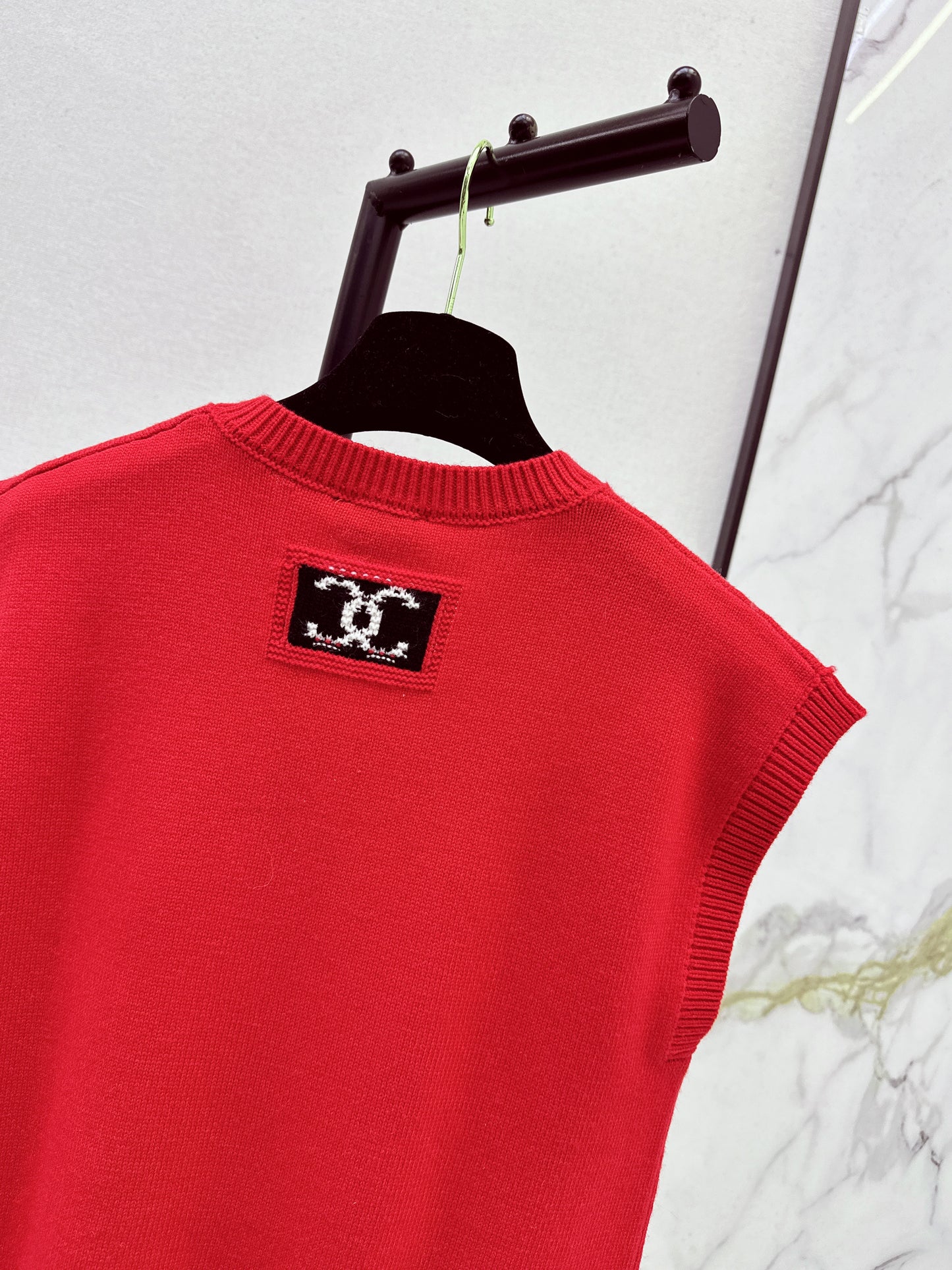 Chan NEW knitted vest