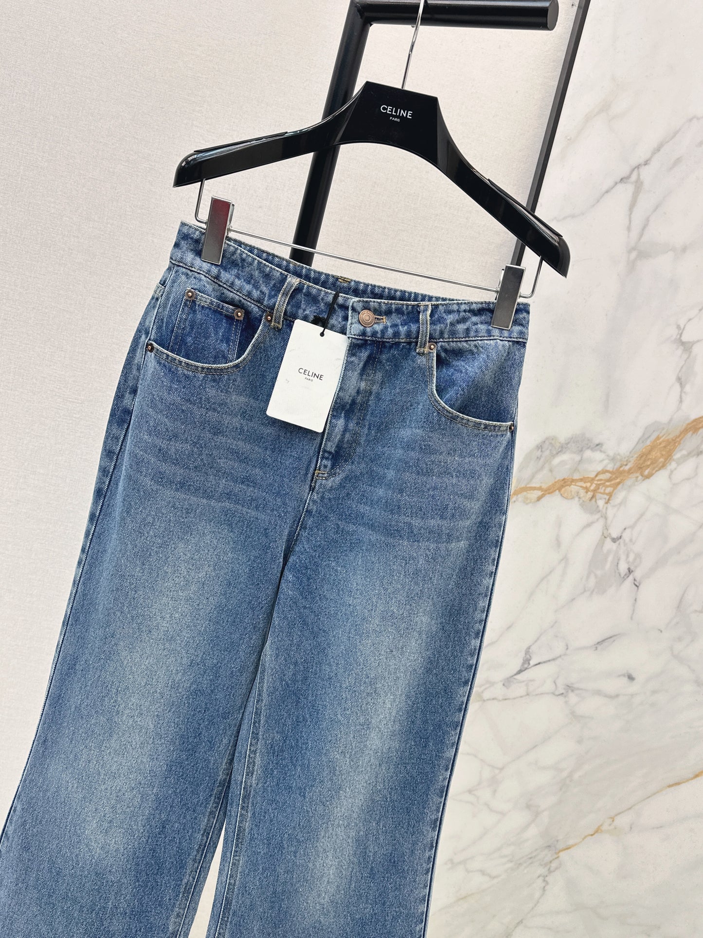 Celi NEW causal jeans