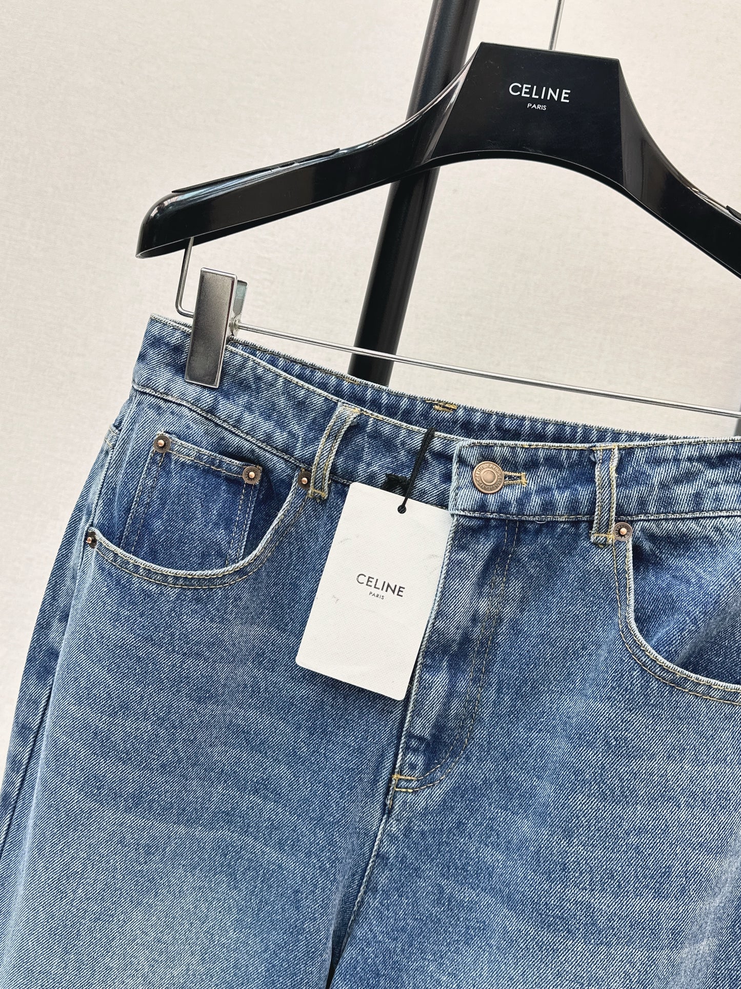 Celi NEW causal jeans