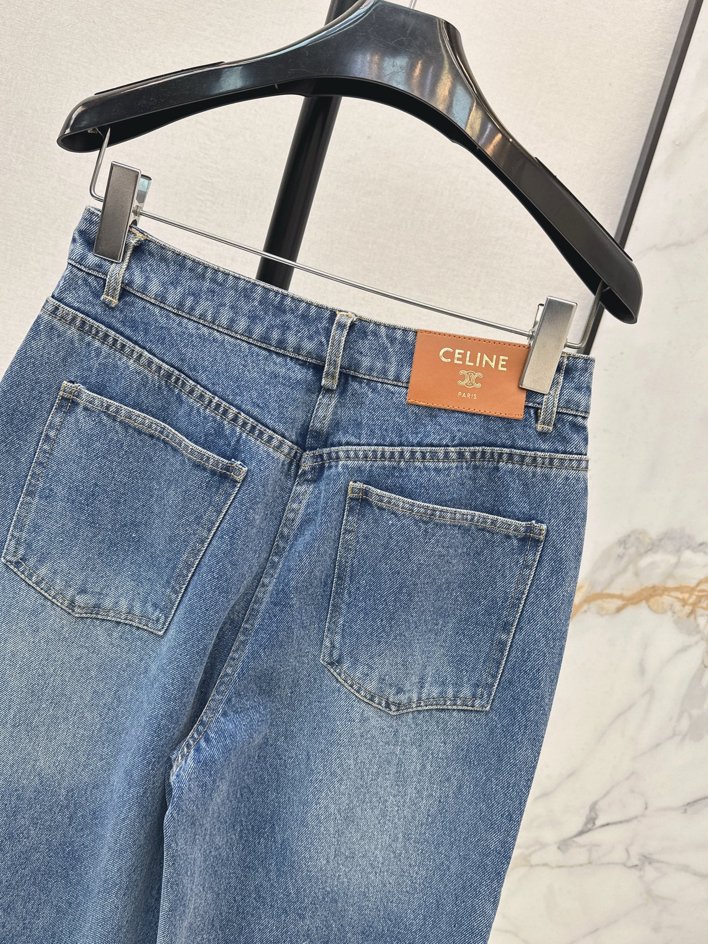 Celi NEW causal jeans
