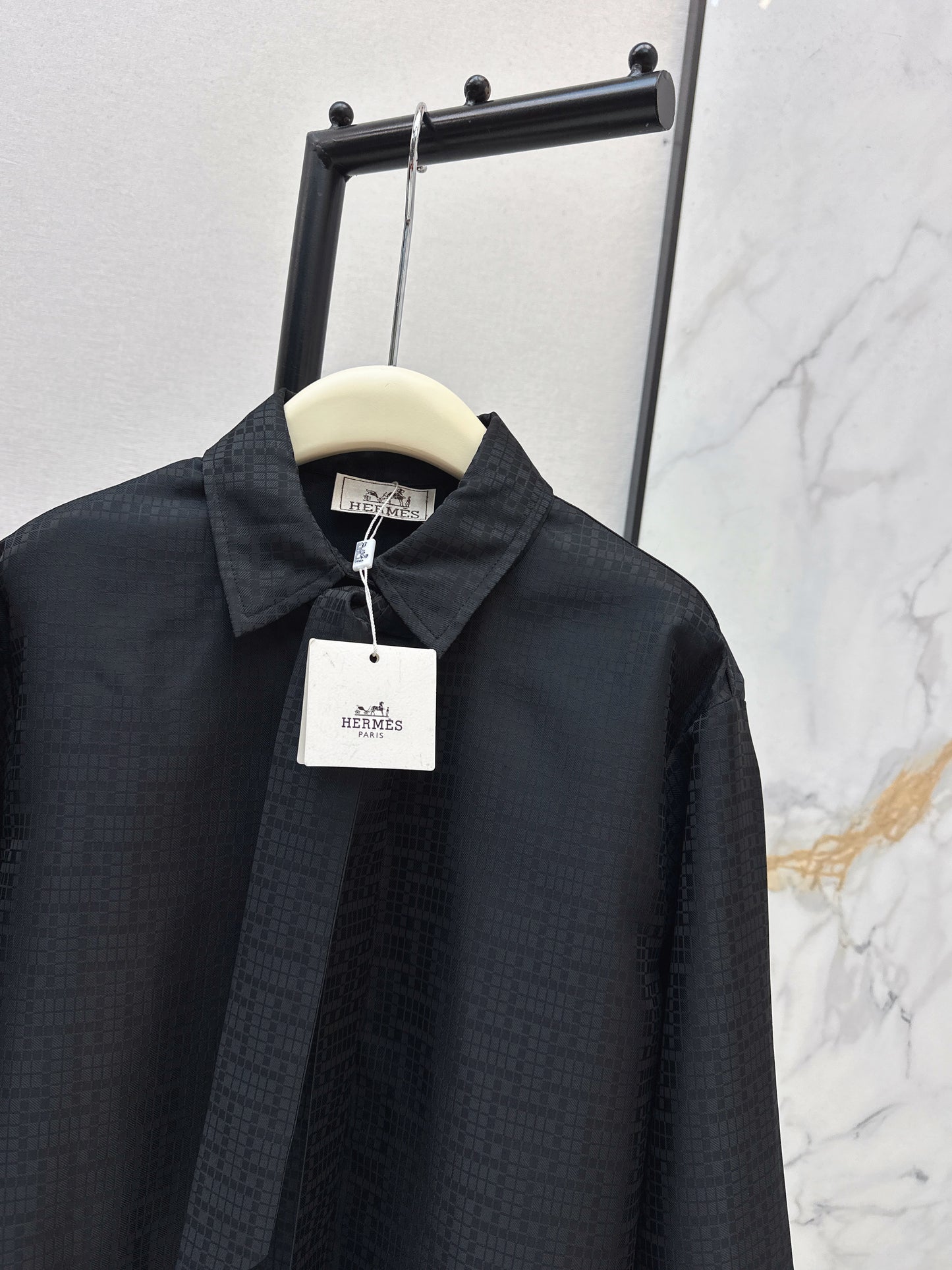 Herm NEW jacquard streamer shirts