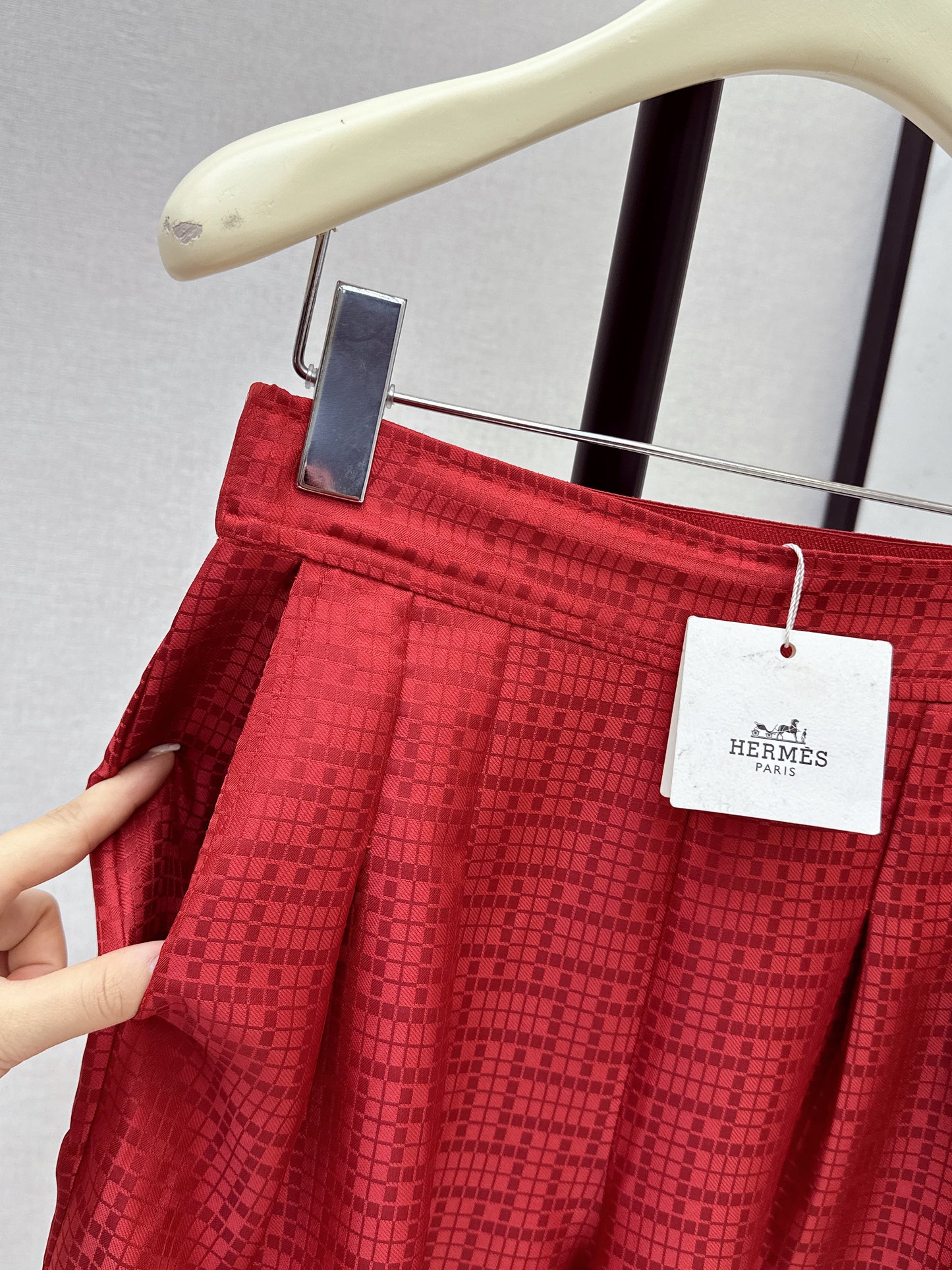 Herm NEW jacquard suit pants