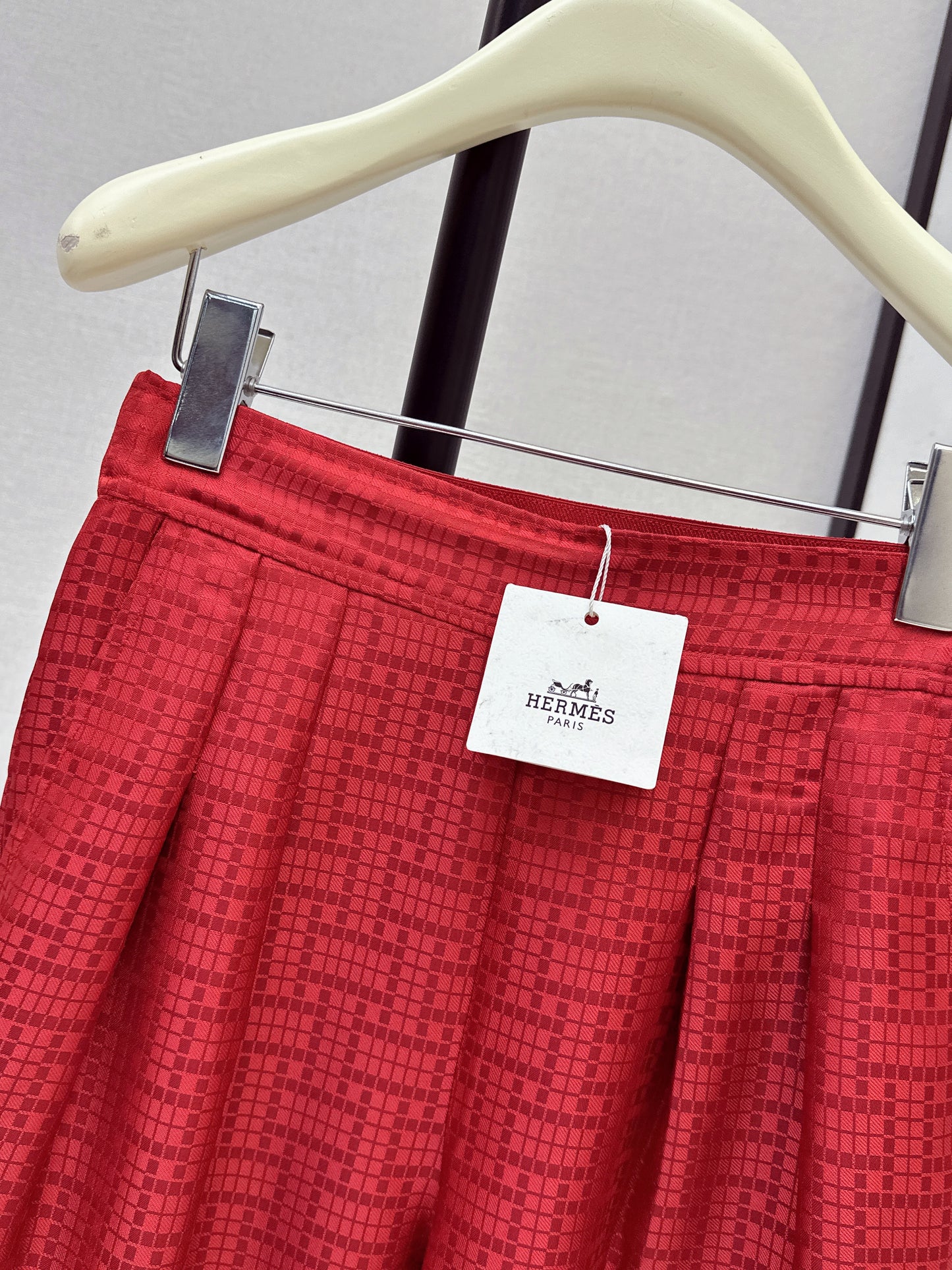 Herm NEW jacquard suit pants