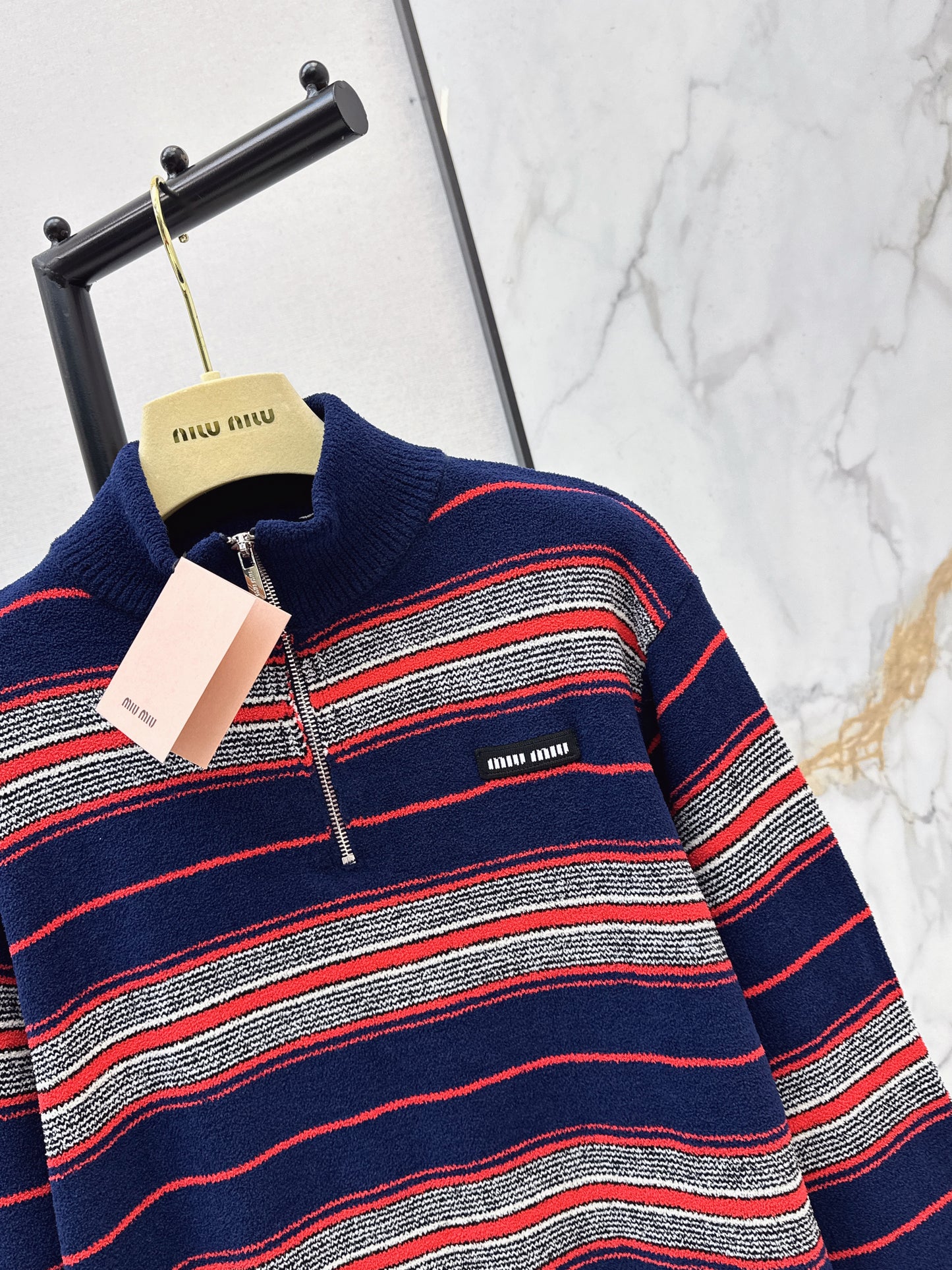 Miu NEW stripe knitted sweater