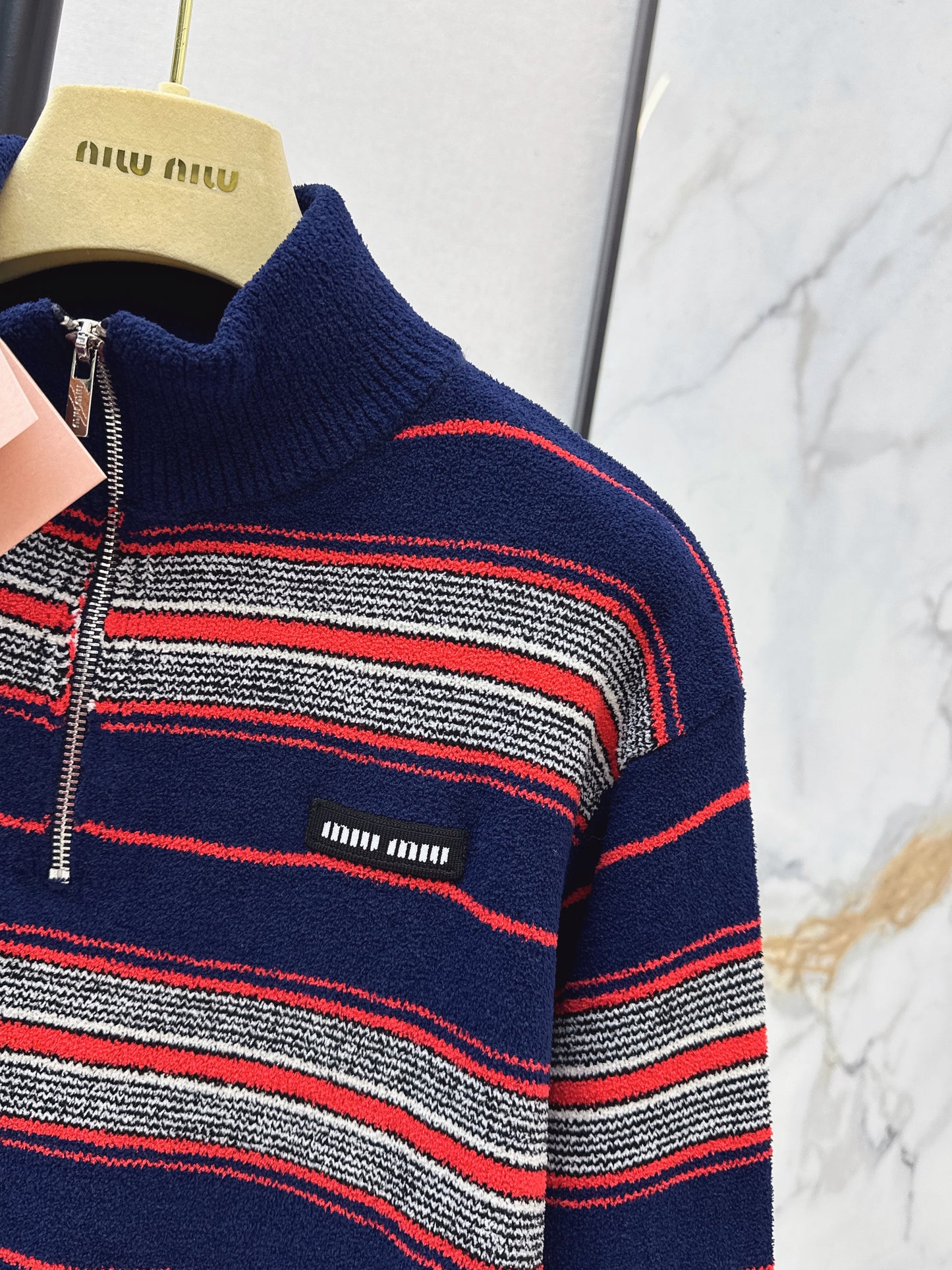 Miu NEW stripe knitted sweater