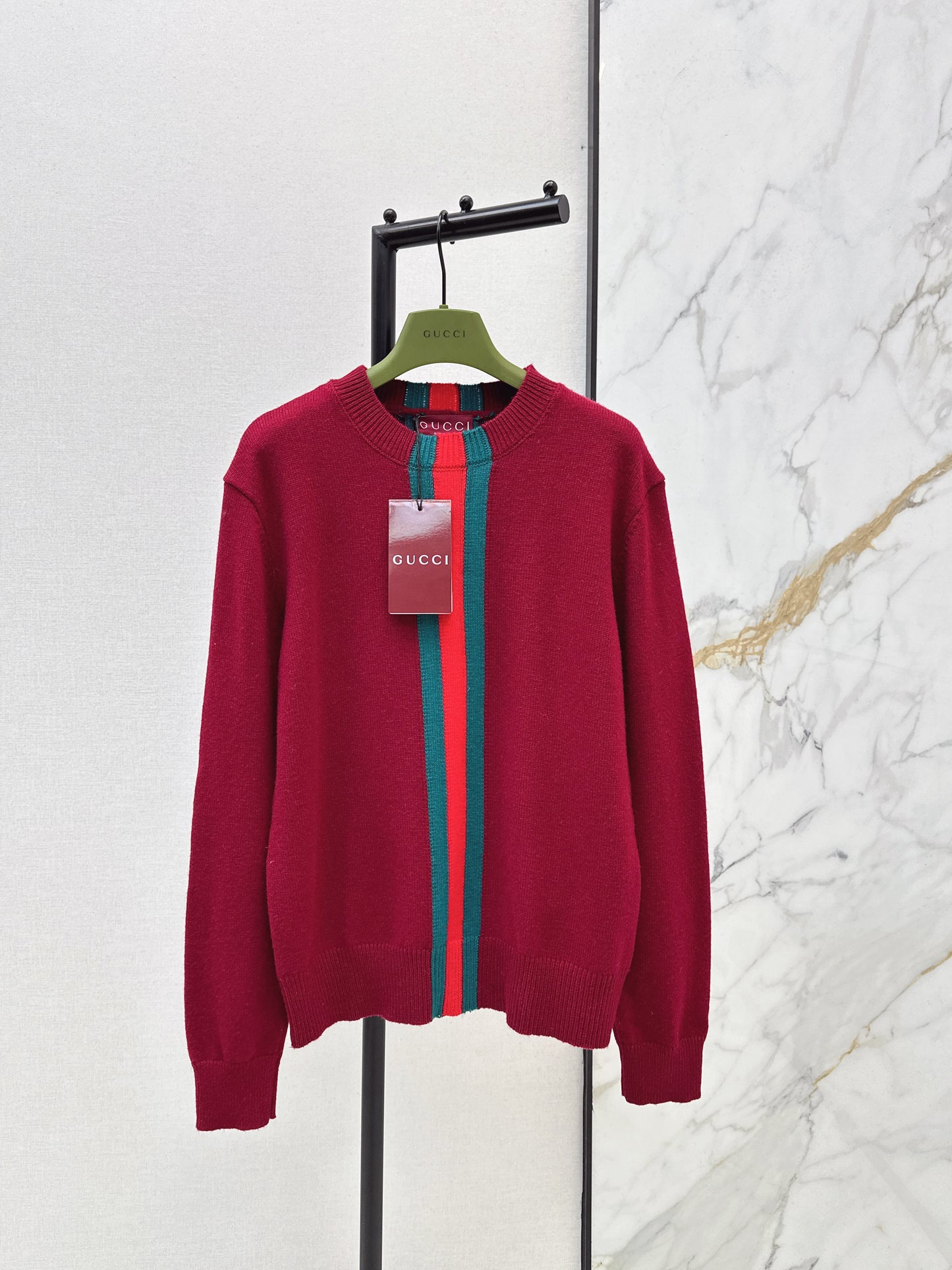 Guc NEW cashmere pullover sweater
