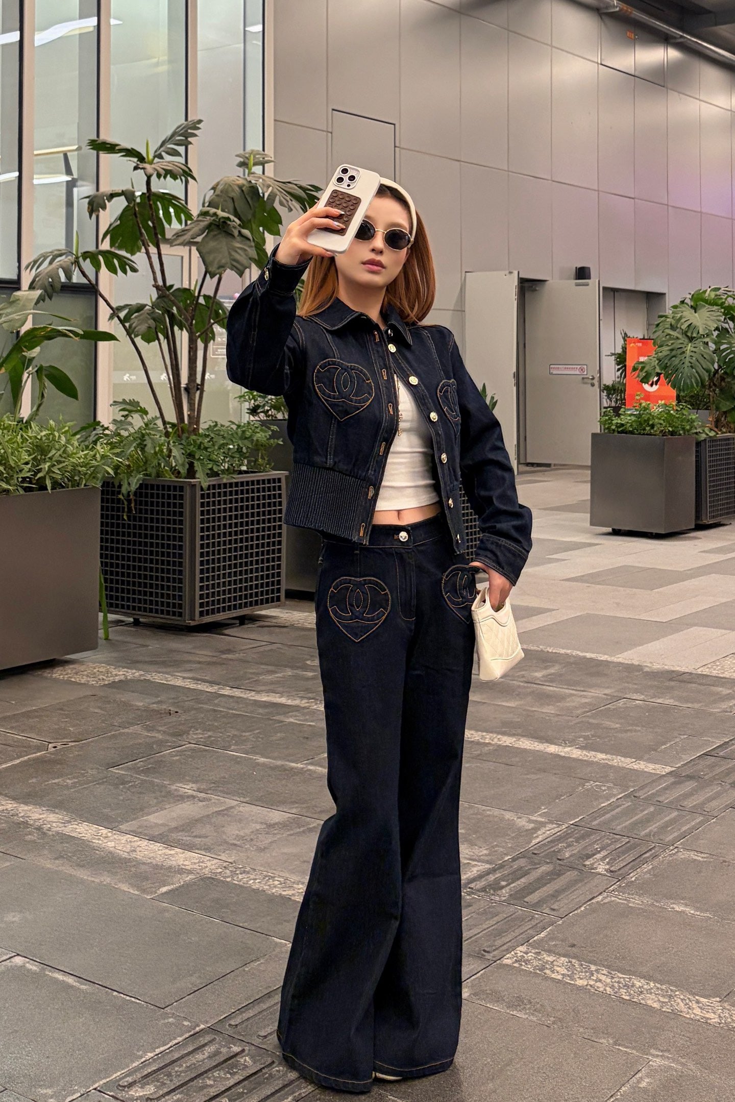 Chan NEW heart flared jeans