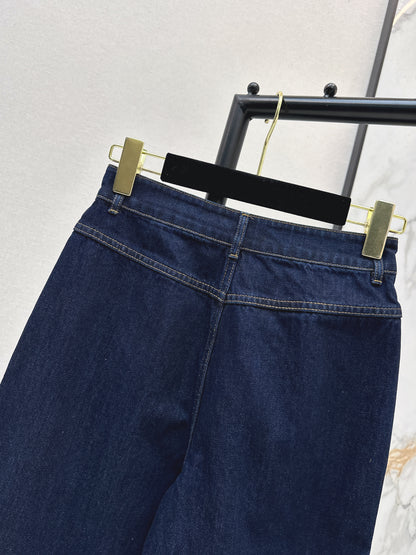 Chan NEW heart flared jeans