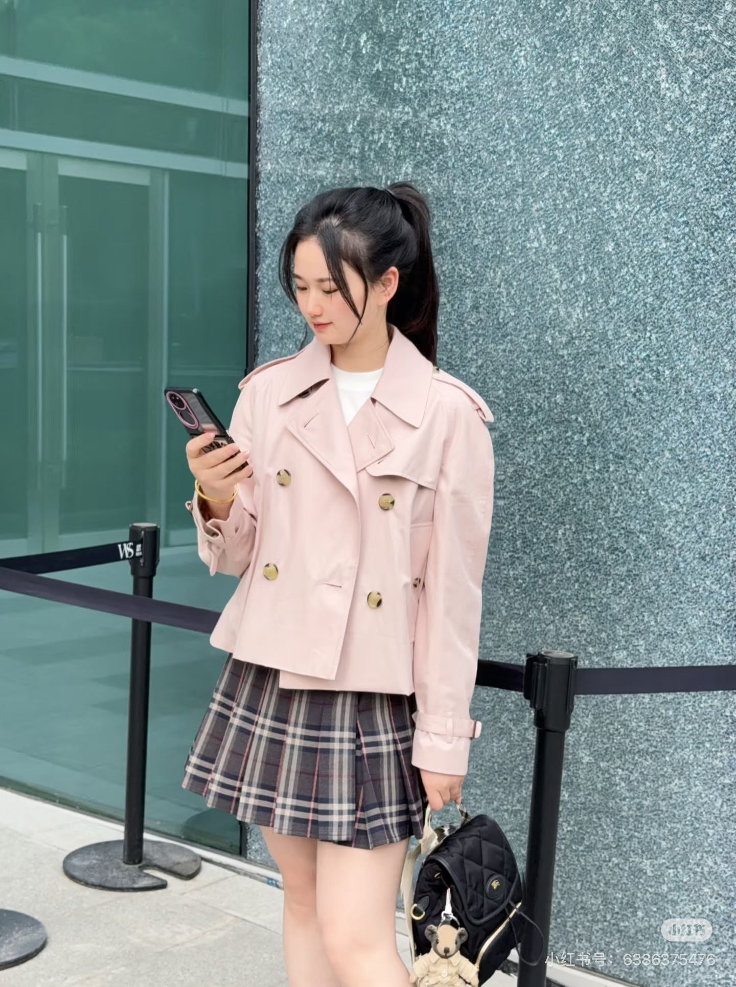 Bur NEW trench coats